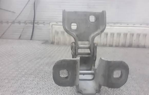 Front door upper hinge