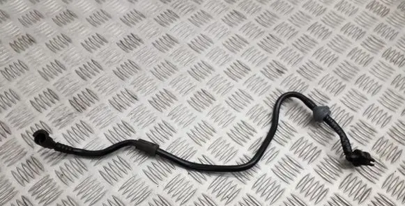 Volkswagen PASSAT B8 Vacuum line/pipe/hose 5Q0611813
