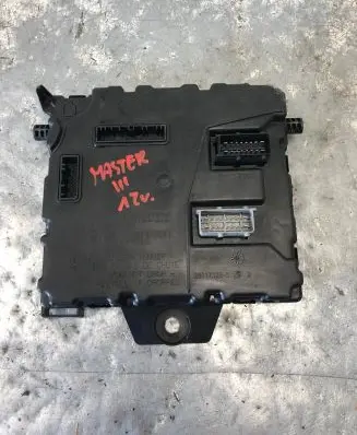 Renault Master III Comfort/convenience module 284B13827R