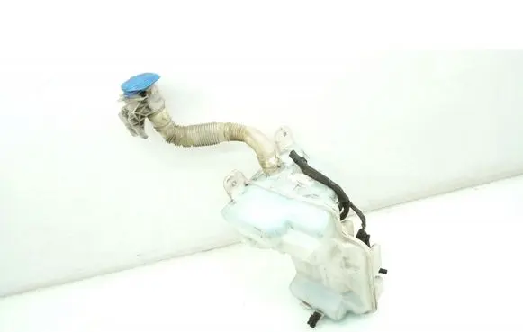 Skoda Octavia Mk3 (5E) Windshield washer fluid reservoir/tank 5Q0955453