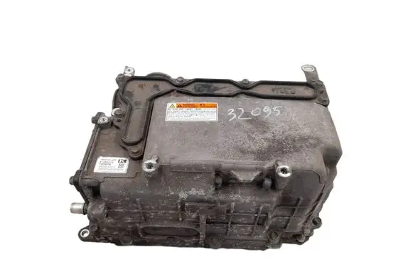 Toyota Prius (XW30) Voltage converter inverter G920047210