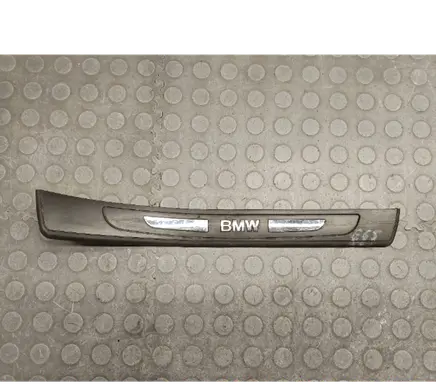 BMW 7 E65 E66 Rear sill trim cover 8223554