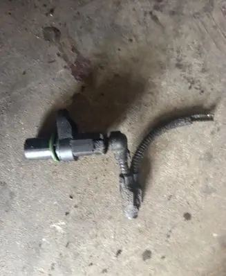 BMW 3 E46 Camshaft position sensor 6104707807009