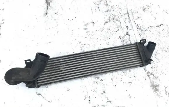 Ford Mondeo MK IV Intercooler radiator 6g919l440fd 6g91-9l440-fd