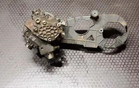 Audi A6 S6 C6 4F Fuel injection high pressure pump 059130755S 0445010154