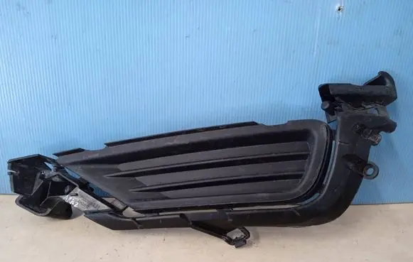 Volvo XC90 Front grill 31425512