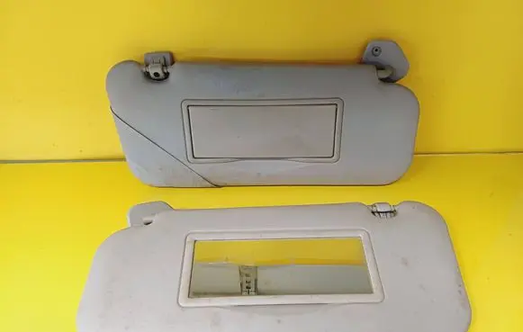 Sun visor