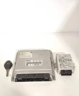 BMW 5 E39 Engine ECU kit and lock set 7788310 0281010314
