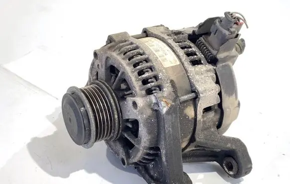 Opel Corsa E Generator/alternator 13585664