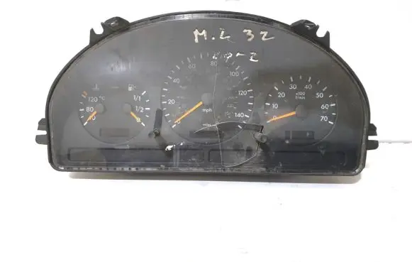 Mercedes-Benz ML W163 Speedometer (instrument cluster) A1635403811