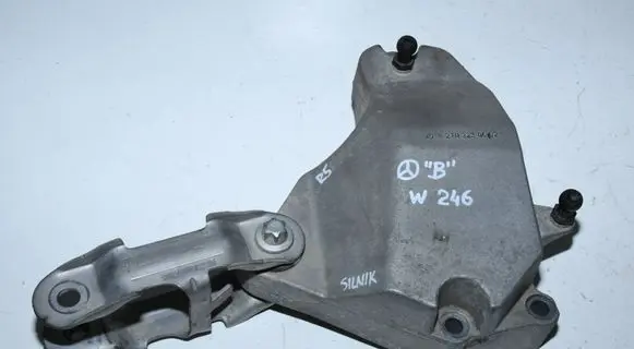 Mercedes-Benz B W246 W242 Engine mounting bracket A2702230002 A2462400809