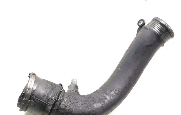 Volvo V70 Intercooler hose/pipe 30714480