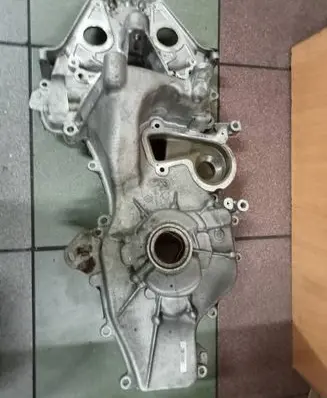 Dacia Sandero Oil pump 135029068r