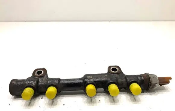 Peugeot 308 SW Fuel main line pipe 9804776780