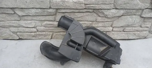 Renault Scenic III - Grand scenic III Intake resonator 8200923124