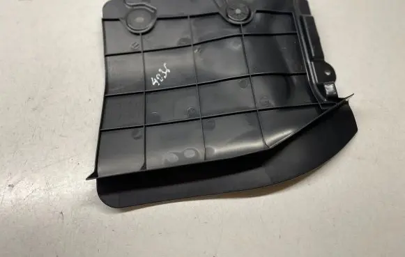Toyota Camry VIII XV70 Front underbody cover/under tray 5373733030