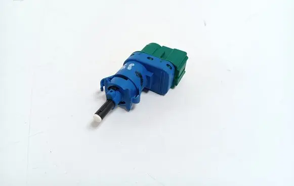 Jaguar XF X250 Brake pedal sensor switch 6W8313480AB