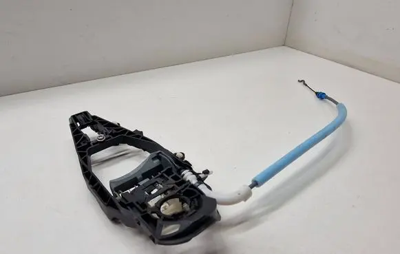 BMW X3 G01 Front door exterior handle/bracket 9881774