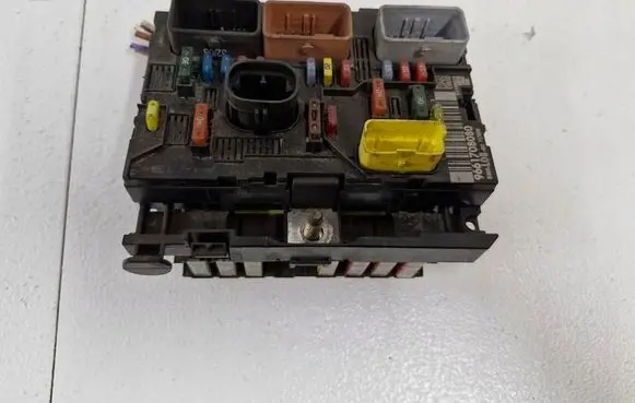 Citroen C4 I Picasso Fuse box set 9661708080