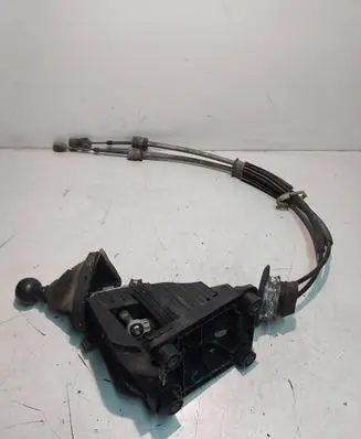 Peugeot 308 Gear shifter/selector 112102344