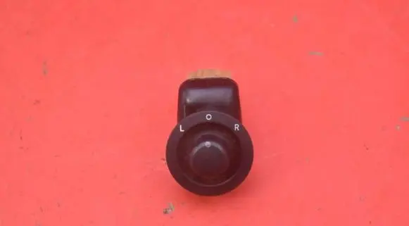Jeep Grand Cherokee (WK) Mirror heating switch 56040524AF