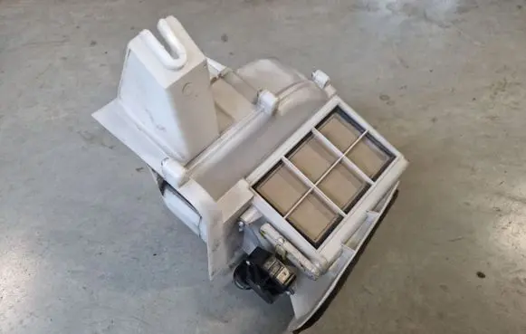 Nissan Patrol Y61 Interior heater climate box assembly housing 27200VB010 2G24134300
