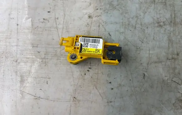 Opel Signum Airbag deployment crash/impact sensor 13102028 BKS000BKJP5