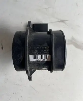 Volvo S40, V40 Mass air flow meter 30611533 63645125