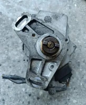 Honda Civic Spark distributor D4t9404
