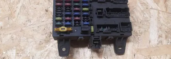 Hyundai Getz Fuse module 911981c220