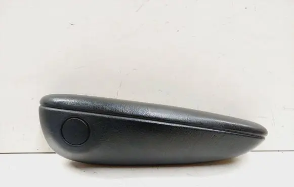 Chrysler PT Cruiser Armrest 4705609 11558