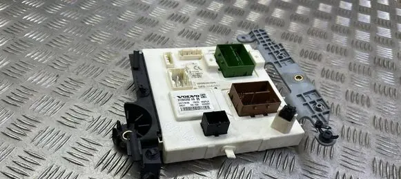 Volvo S90, V90 Comfort/convenience module 31394392