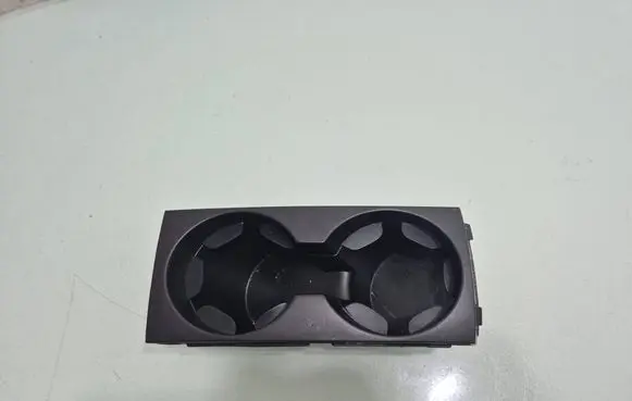 Volvo XC60 Cup holder front 343983