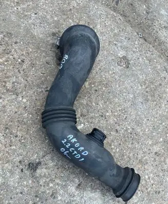 Honda Accord Intercooler hose/pipe