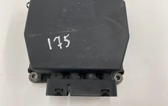 Volkswagen Touran I Turbo solenoid valve 6Q0906625