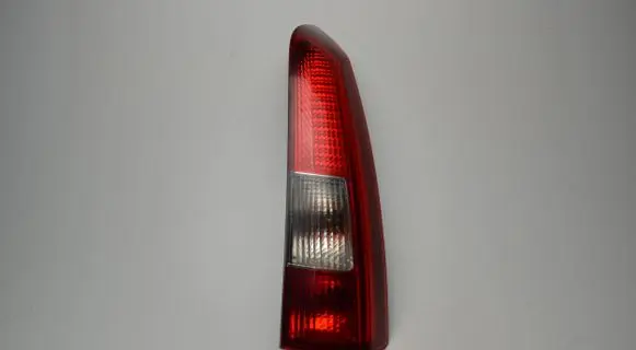 Volvo V70 Rear/tail lights 9154494