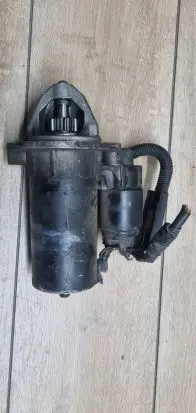 Mercedes-Benz Sprinter W906 Starter motor 0986021360