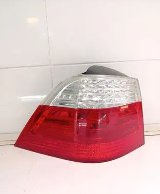 BMW 5 E60 E61 Tailgate rear/tail lights 6321717769308 717769308