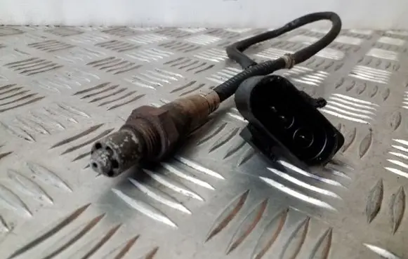 Audi A4 S4 B5 8D Lambda probe sensor 078906265M 0258006023