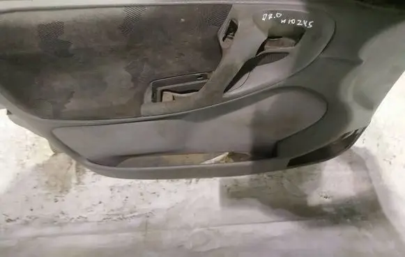 Opel Astra F Front door card panel trim
