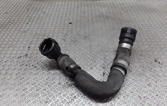 Audi A6 S6 C6 4F Engine coolant pipe/hose