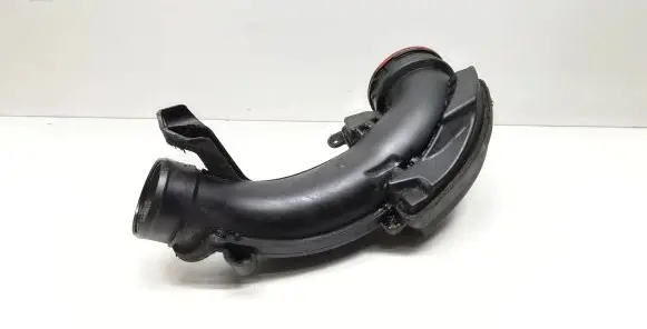 Intake resonator