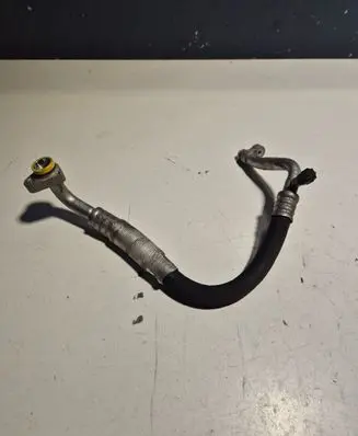 Air conditioning (A/C) pipe/hose