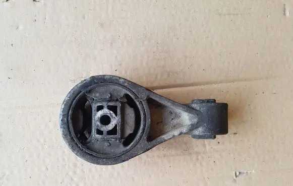 Ford Transit - Tourneo Connect Engine mount vacuum valve 