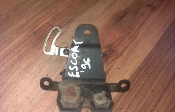 Ford Escort Tailgate/trunk/boot lock/catch/latch