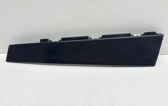 Peugeot 208 I Front door glass trim molding 9673281177 9675863377