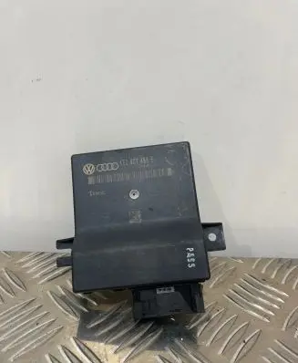 Audi A8 S8 D3 4E Gateway control module 4E0907468E 4E0910468B