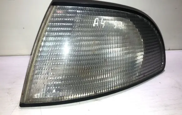Front indicator light