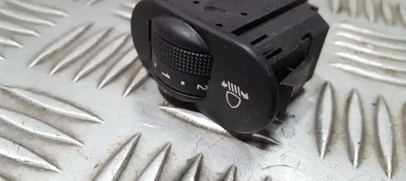 Ford Mondeo Mk III Headlight level height control switch 0307851417 0763