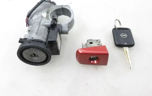 Nissan Qashqai Ignition lock N0502825
